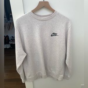 NIKE CREWNECK SWEATSHIRT